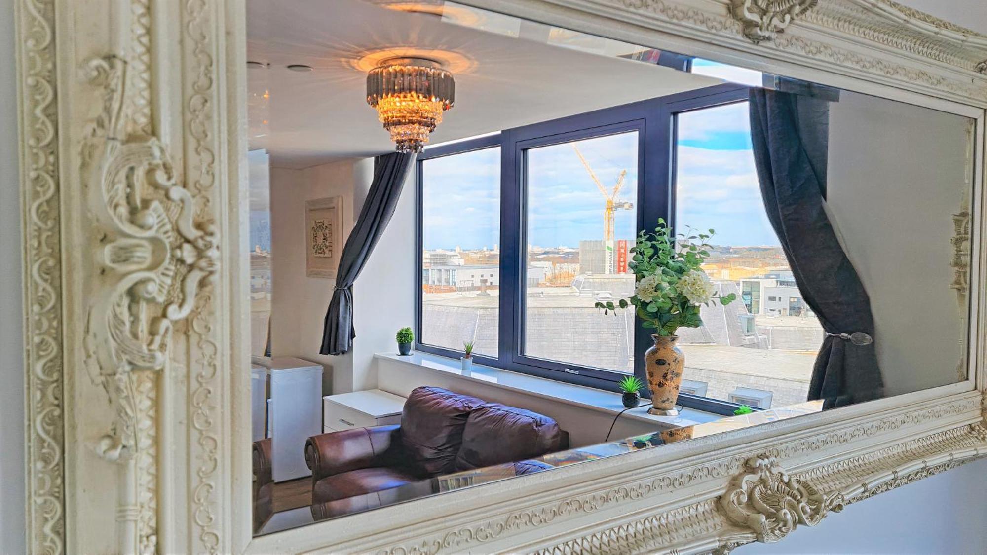 Sidemerseylivings - Central, Bright, And Convenient 2-Bedroom Apartment With Parking Liverpool Zewnętrze zdjęcie