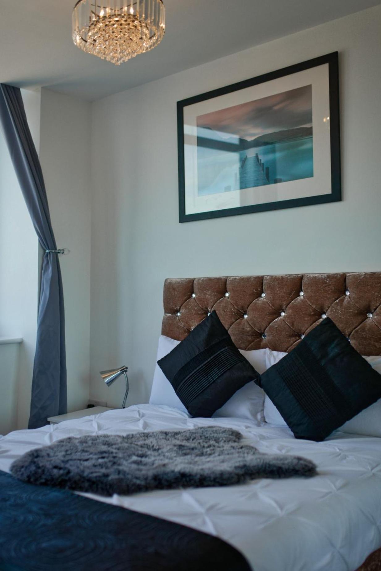 Sidemerseylivings - Central, Bright, And Convenient 2-Bedroom Apartment With Parking Liverpool Zewnętrze zdjęcie