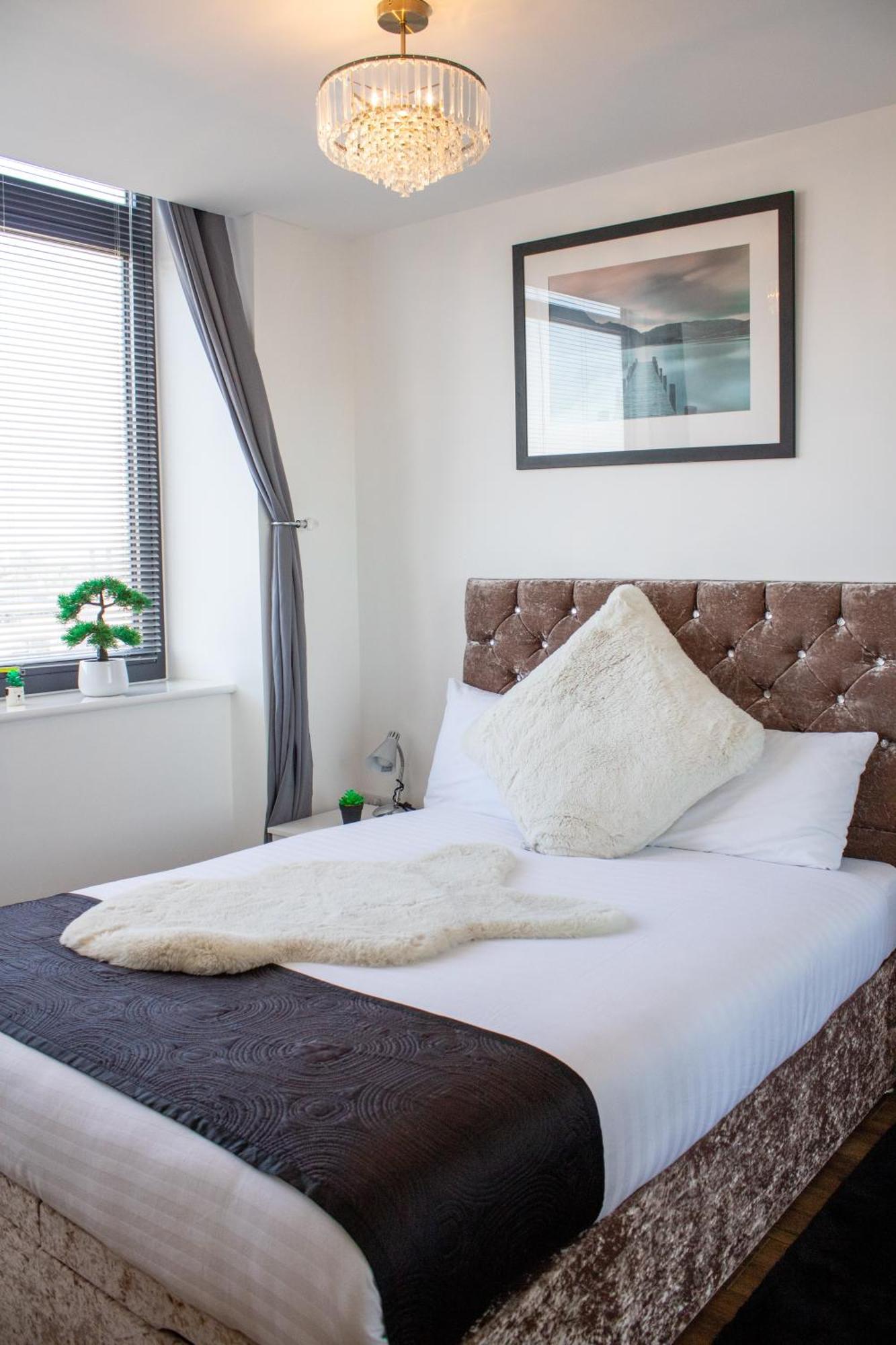 Sidemerseylivings - Central, Bright, And Convenient 2-Bedroom Apartment With Parking Liverpool Zewnętrze zdjęcie