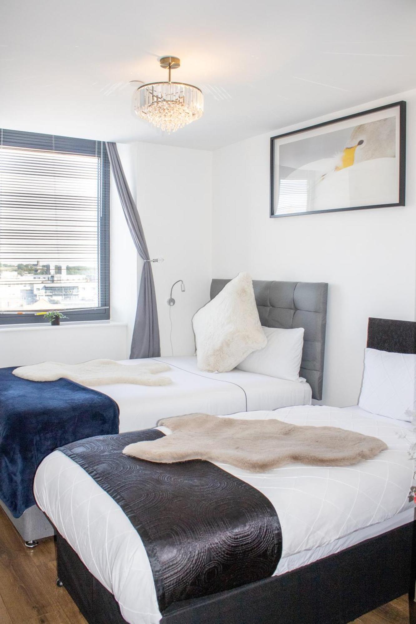 Sidemerseylivings - Central, Bright, And Convenient 2-Bedroom Apartment With Parking Liverpool Zewnętrze zdjęcie